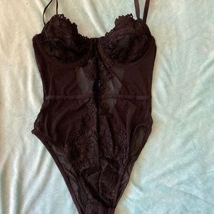 Lace bodysuit